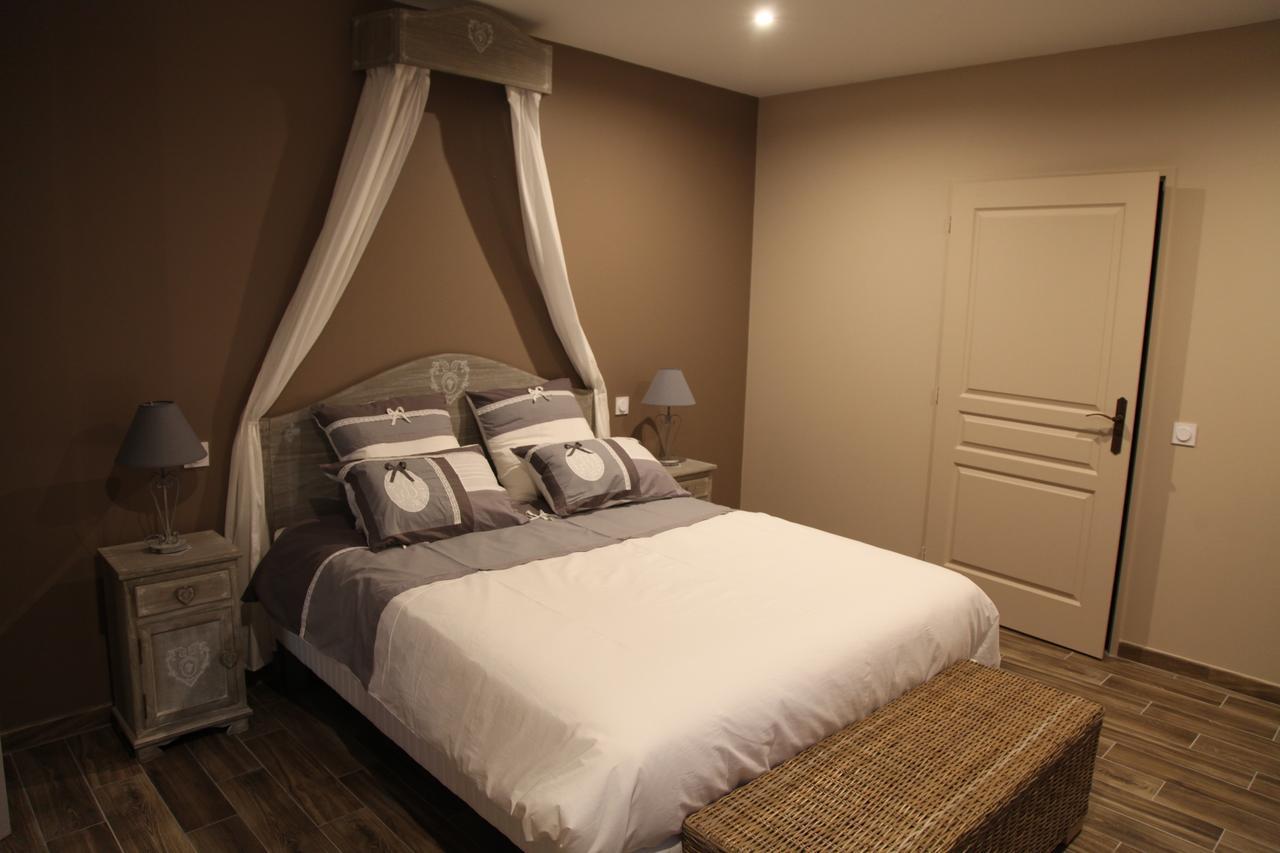 Pomport Le Miroir Des Etoiles B&B 객실 사진