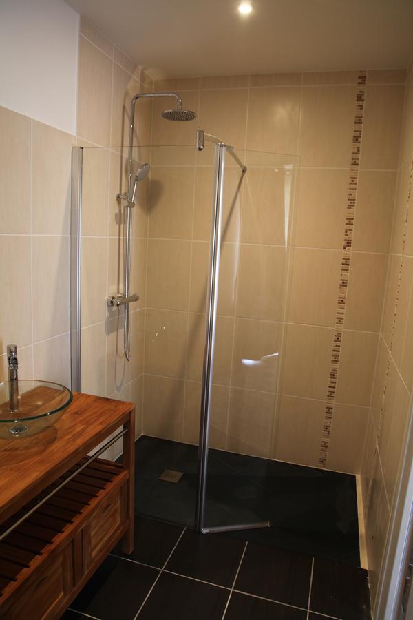 Pomport Le Miroir Des Etoiles B&B 객실 사진
