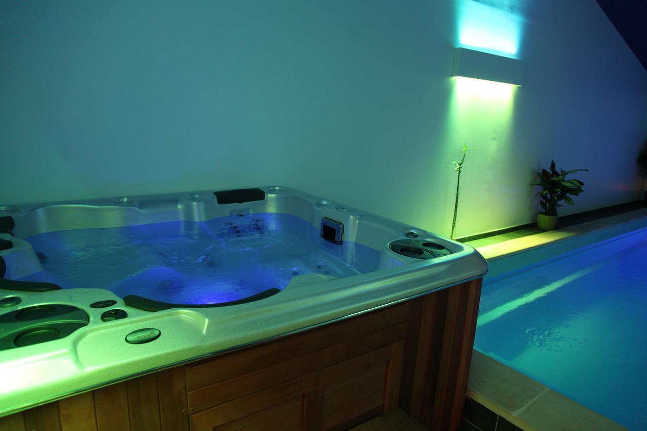 Pomport Le Miroir Des Etoiles B&B 외부 사진