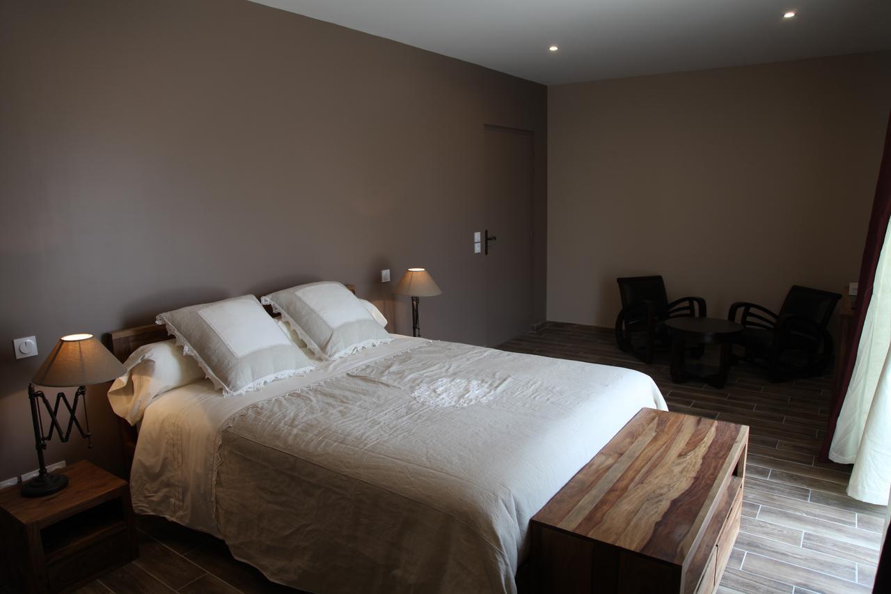 Pomport Le Miroir Des Etoiles B&B 객실 사진