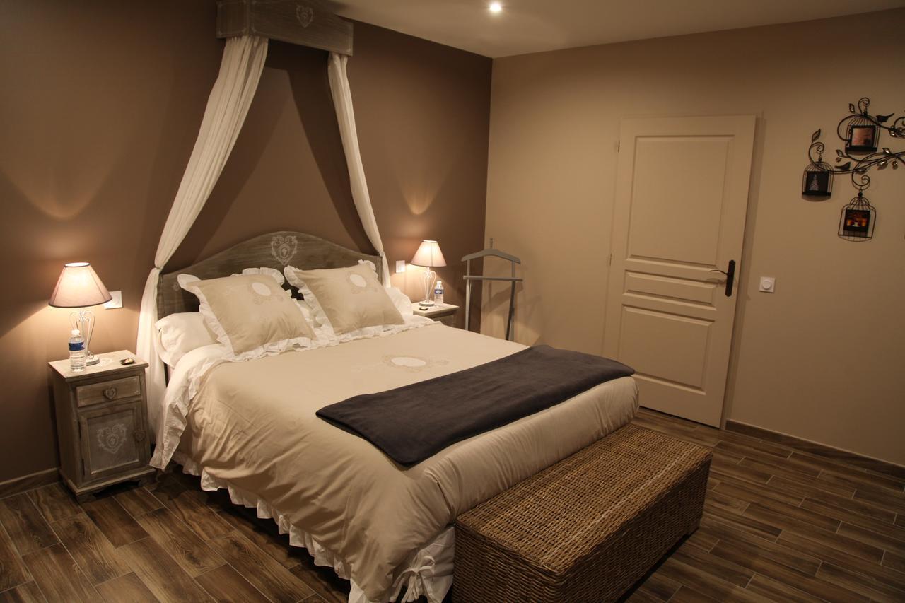 Pomport Le Miroir Des Etoiles B&B 객실 사진