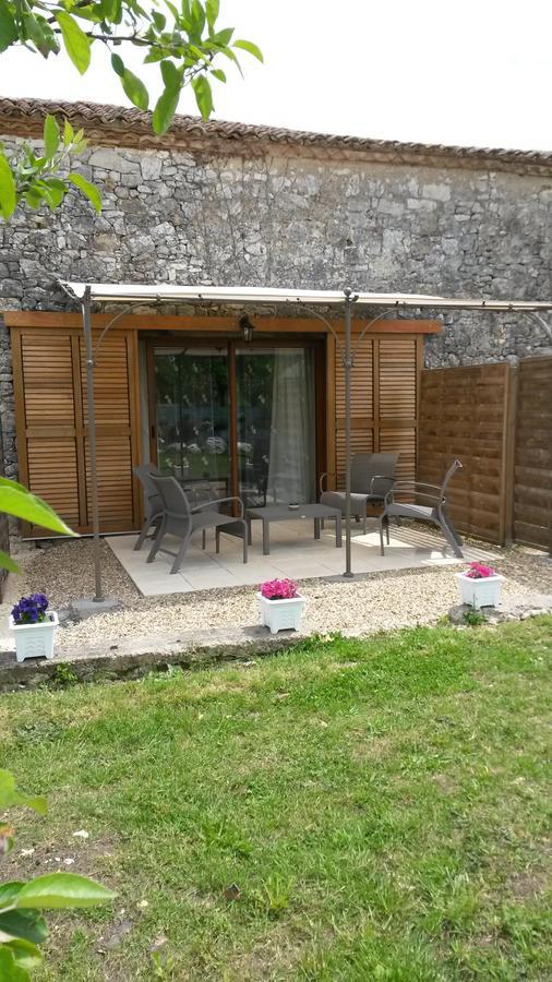 Pomport Le Miroir Des Etoiles B&B 외부 사진